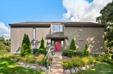 381 DEER TRAIL HILL DR B, LAKE BARRINGTO..., Lake Barrington, IL 60010