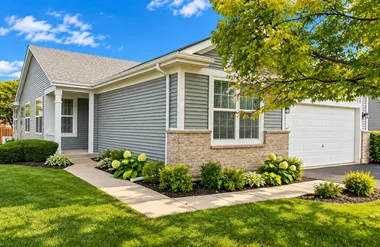 21100 EUGENE SIEGEL CT, CREST HILL, IL, ..., Crest Hill, IL 60403