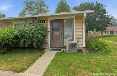 7323 CHEVY CHASE CT 43, FOX LAKE, IL, 60..., Fox Lake, IL 60020