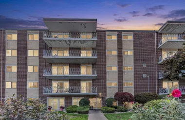 2900 MAPLE AVE 19E, DOWNERS GROVE, IL, 6..., Downers Grove, IL 60515