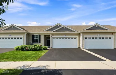 944 DARWIN ST, NORTH AURORA, IL, 60542, North Aurora, IL 60542