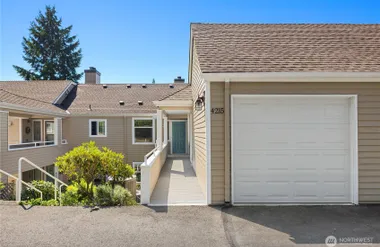 4215 223RD PL 2084, ISSAQUAH, WA, 98029, Issaquah, WA 98029