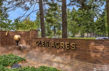 10817 GLEN ACRES DR B, SEATTLE, WA, 9816..., Seattle, WA 98168