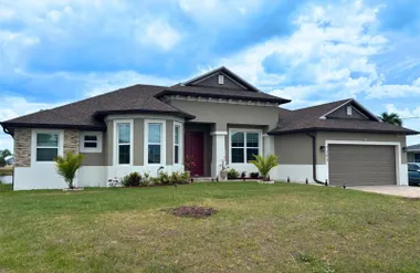 729 CRESTVIEW CIR, PORT CHARLOTTE, FL, 3..., Port Charlotte, FL 33948