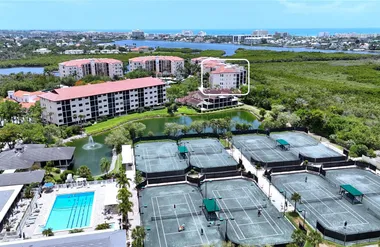 5420 EAGLES POINT CIR 206, SARASOTA, FL,..., Sarasota, FL 34231