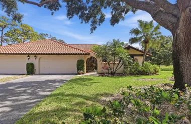 5451 GOLF POINTE DR V-225, SARASOTA, FL,..., Sarasota, FL 34243