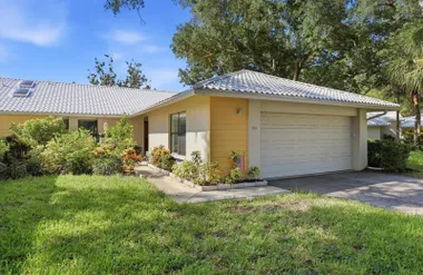 214 SOUTHAMPTON DR 327, VENICE, FL, 3429..., Venice, FL 34293