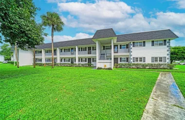 303 47TH AVENUE DR 157, BRADENTON, FL, 3..., Bradenton, FL 34207