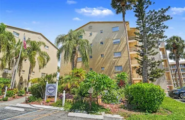 3785 LAKE BAYSHORE DR H-405, BRADENTON, ..., Bradenton, FL 34205