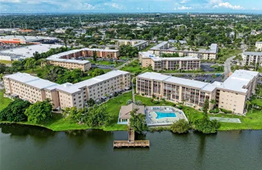 3893 LAKE BAYSHORE DR F211, BRADENTON, F..., Bradenton, FL 34205