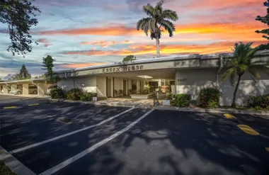 2437 HARBOR BLVD 114, PORT CHARLOTTE, FL..., Port Charlotte, FL 33952