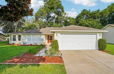 108 CHERRY BLOSSOM LN, LADY LAKE, FL, 32..., Lady Lake, FL 32159