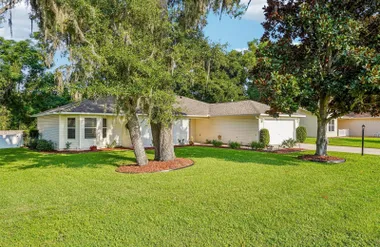 108 CHERRY BLOSSOM LN, LADY LAKE, FL, 32..., Lady Lake, FL 32159
