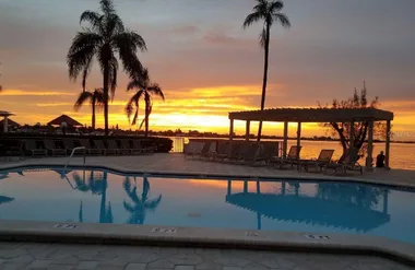 6210 SUN BLVD 202, ST PETERSBURG, FL, 33..., St Petersburg, FL 33715