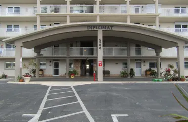 5980 SHORE BLVD 901, GULFPORT, FL, 33707, Gulfport, FL 33707