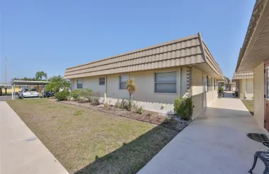 202 BEDFORD ST 68, SUN CITY CENTER, FL, ..., Sun City Center, FL 33573