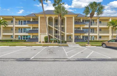 4700 COVE CIR 103, ST PETERSBURG, FL, 33..., St Petersburg, FL 33708