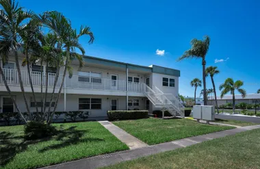5267 81ST ST 26, ST PETERSBURG, FL, 3370..., St Petersburg, FL 33709