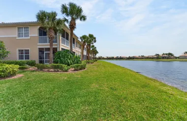 1364 EMERALD DUNES DR, SUN CITY CENTER, ..., Sun City Center, FL 33573