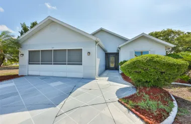 235 LINGER LN, SUN CITY CENTER, FL, 3357..., Sun City Center, FL 33573