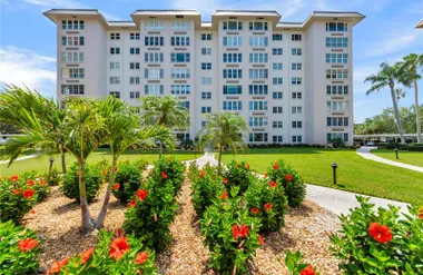 622 EDGEWATER DR 823, DUNEDIN, FL, 34698, Dunedin, FL 34698