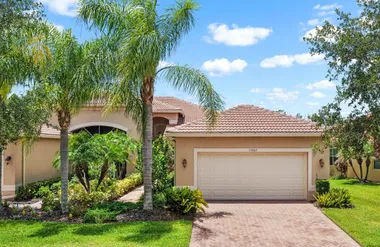 15665 AURORA LAKE CIR, WIMAUMA, FL, 3359..., Wimauma, FL 33598