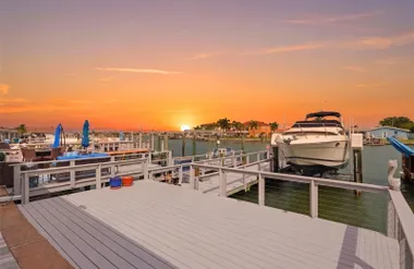 573 BOCA CIEGA POINT BLVD, ST PETERSBURG..., St Petersburg, FL 33708