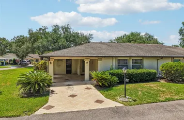 2017 HAMPSTEAD CIR, SUN CITY CENTER, FL,..., Sun City Center, FL 33573