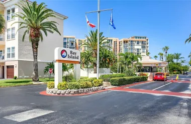 7665 SUN ISLAND DR 409, SOUTH PASADENA, ..., South Pasadena, FL 33707