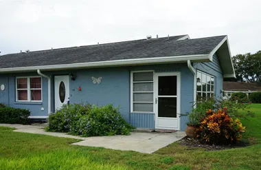 1904 CANTERBURY LN 24, SUN CITY CENTER, ..., Sun City Center, FL 33573