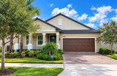 10060 BANYAN BREEZE BLVD, LAND O LAKES, ..., Land O Lakes, FL 34638