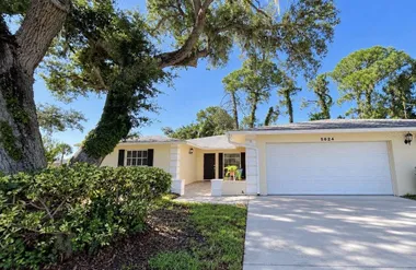 5624 PALM AIRE DR V105, SARASOTA, FL, 34..., Sarasota, FL 34243