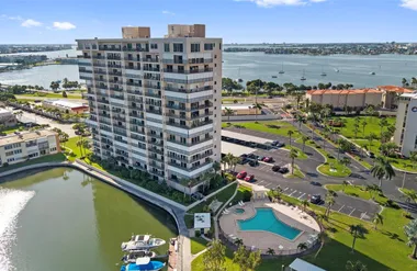 7300 SUN ISLAND DR 1104, SOUTH PASADENA,..., South Pasadena, FL 33707