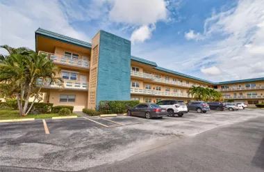 5750 80TH ST D307, ST PETERSBURG, FL, 33..., St Petersburg, FL 33709