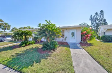 2202 CLUBHOUSE DR 174, SUN CITY CENTER, ..., Sun City Center, FL 33573