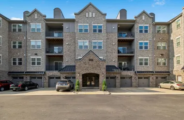 141 SAUNDERSVILLE RD 2204, HENDERSONVILL..., Hendersonville, TN 37075