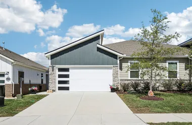 2056 HOLMESBURG PVT CIR, GALLATIN, TN, 3..., Gallatin, TN 37066