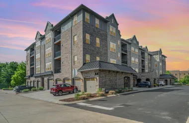 141 SAUNDERSVILLE RD 1308, HENDERSONVILL..., Hendersonville, TN 37075