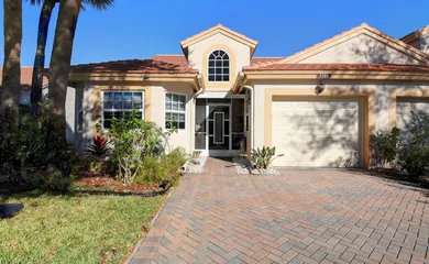 Emerald Pointe