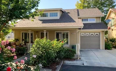 The Cottages at Village Green - Gilroy, CA