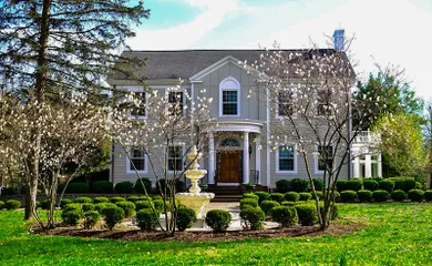 The Silks Club - Lexington, KY