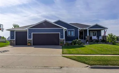 Bella Vista - Huxley, IA