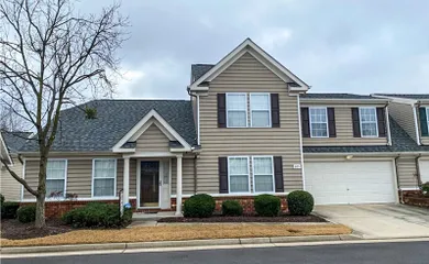The Commons at Hunningdon Lakes - Chesapeake, VA