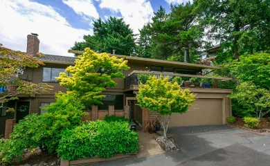 Condolea - Lake Oswego, OR