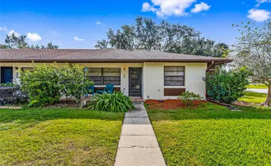 Summit Chase Villas - Tavares, FL