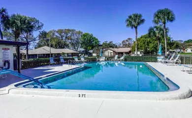 Scotsdale Cluster Condominiums - Dunedin, FL