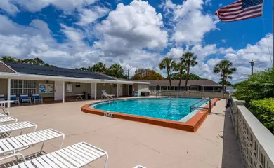 Rolling Green Golf Village - Sarasota, FL