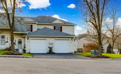 Eagle Ridge at East Hanover - East Hanover, NJ
