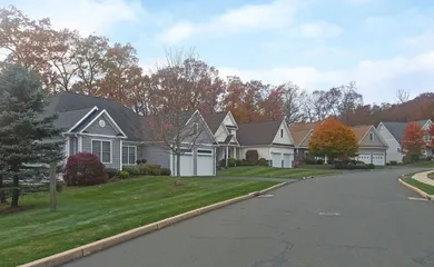 Chimney Hill - Farmington CT