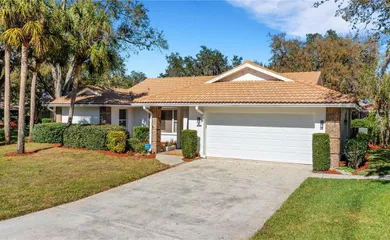 Garden Lakes Village